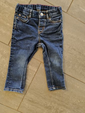 H&M Jeans, Gr. 80 (9-12 Mt.), Slim Fit,