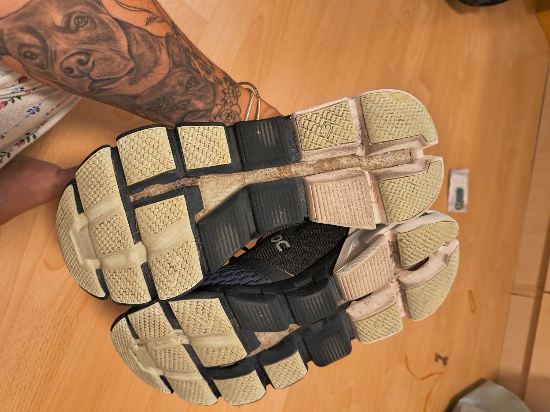 On Scarpe da donna: on Running Schuhe Grösse 39 – Usato da Zürich venduto da laribuechel 4