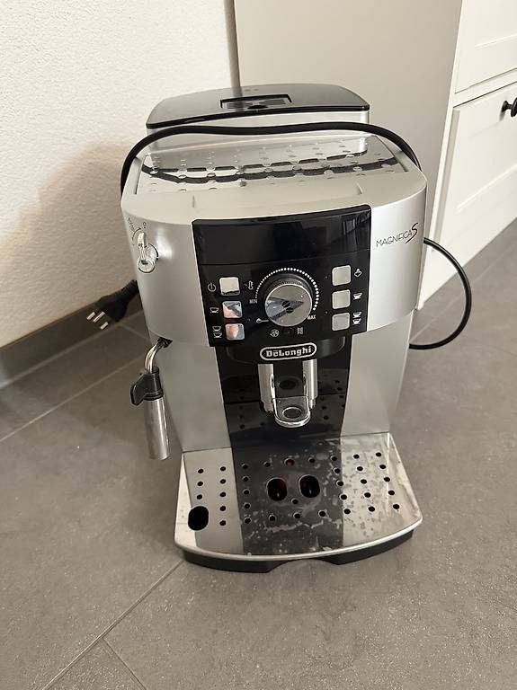 Macchine per caffè & Macchine per espresso: Kaffeemaschine  – Usato da Emmenbrücke venduto da ade_ljb8 3