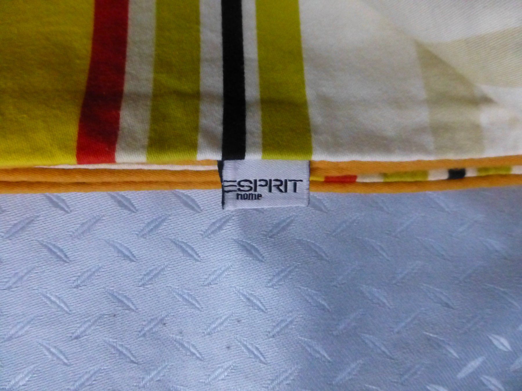 Esprit Biancheria da letto: Bettwäsche von Esprit – Usato da Würenlingen venduto da drago56 4