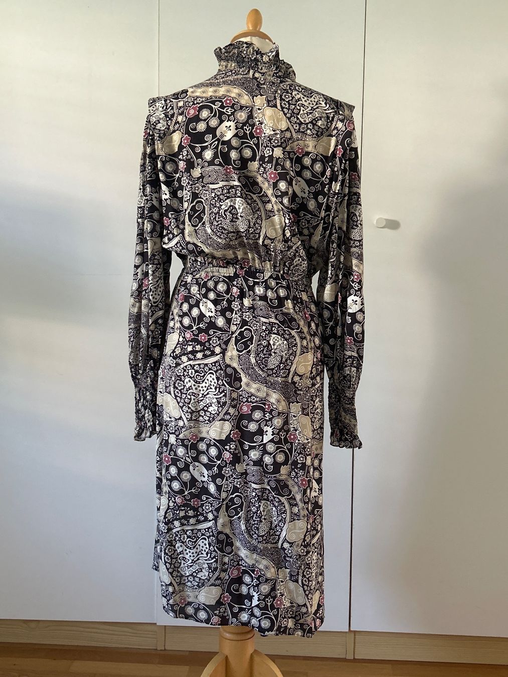 Vestiti: Etoile Marant dress Gr.S – Usato da Feuerthalen venduto da Anna_Swift 4