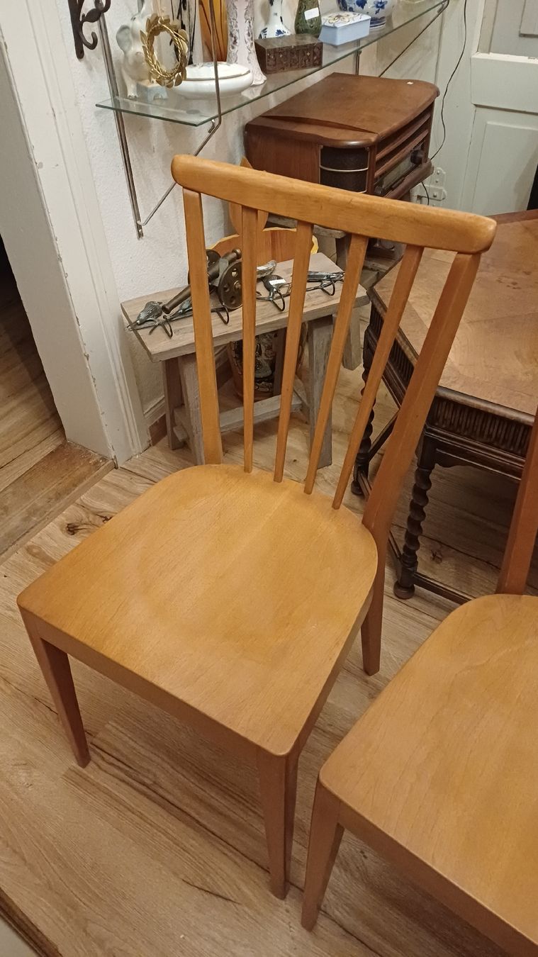 Stühle: 4 Stäbli Stühle 60er Jahre – Gebraucht aus Flawil von Pinkmalibu 4