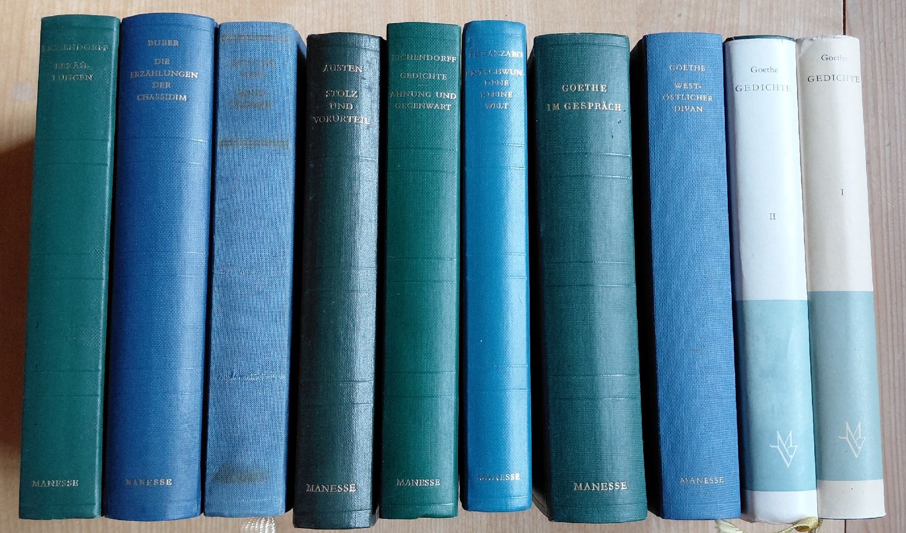 Libri: 10 Manesse Bücher – Usato da Trogen venduto da Limboo