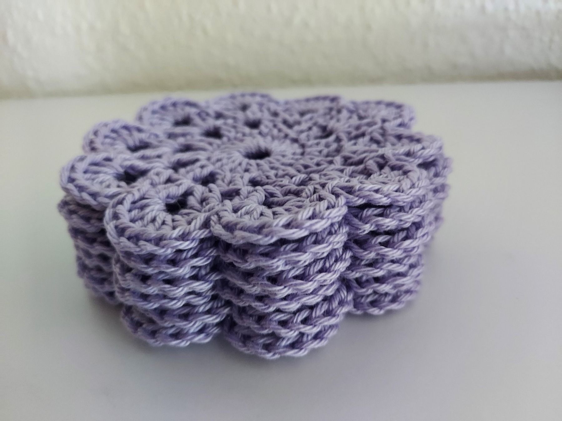 Sottobicchieri: Glasuntersetzer Gr.10cm Farbe Lavendel Gehäkelt – Nuovo (secondo la descrizione) da Kölliken venduto da arwen6 1