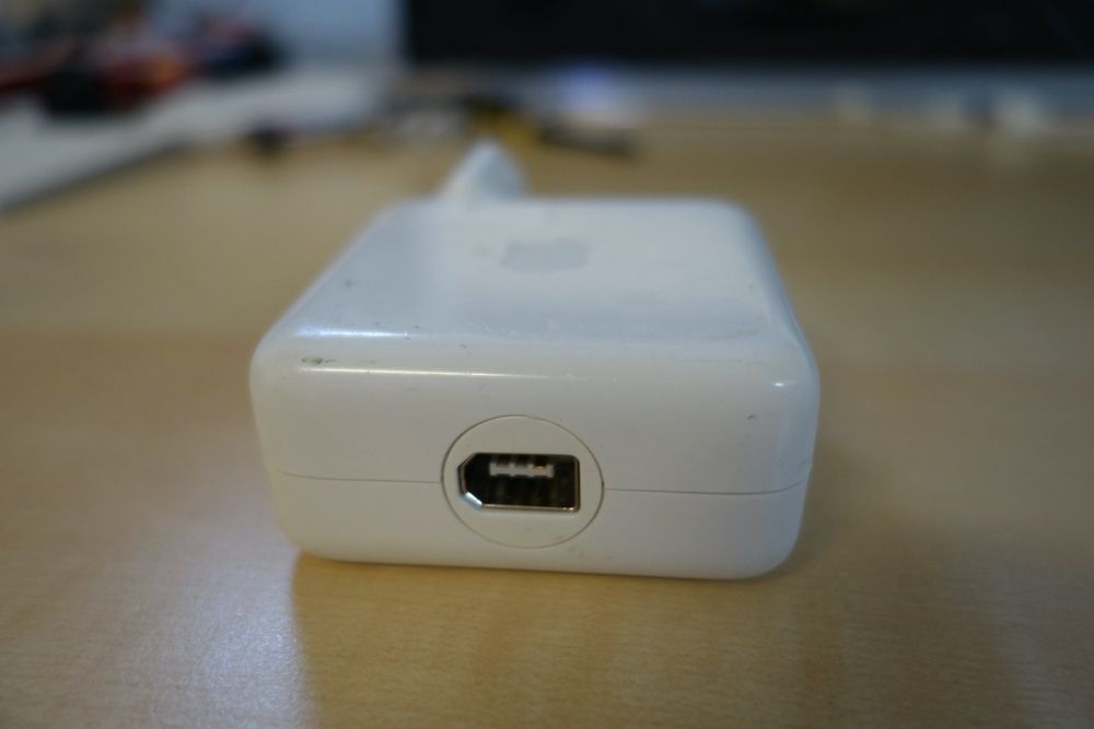 Rare Apple FireWire iPod Ladegerät Kaufen auf Ricardo