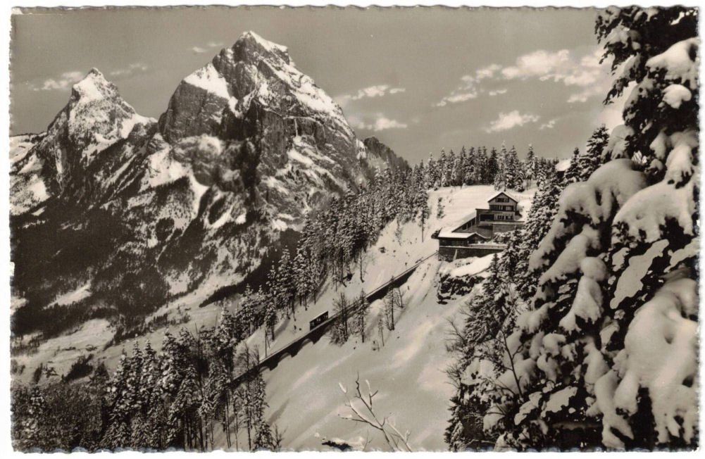 Cartoline postali: Stoos - Standseilbahn mit Mythen – Usato da Binningen venduto da Mountainrider