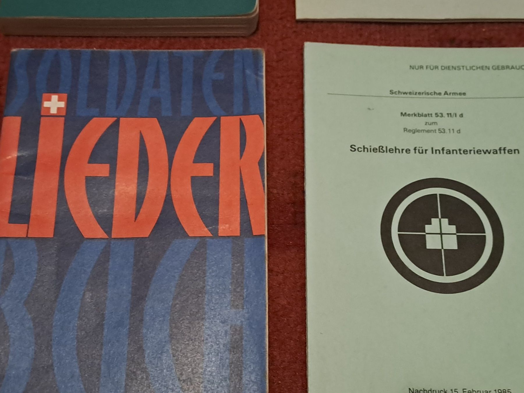 Libri: Lot von 5 verschiedenen Reglemente – Usato da St.Gallen venduto da Infanteriewerk 2