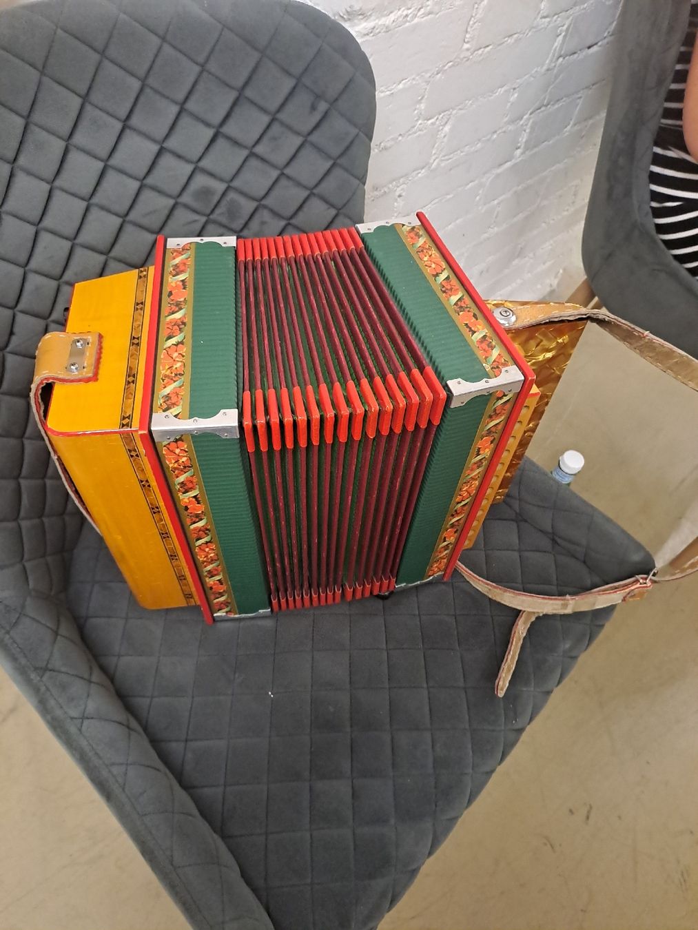 Strumenti musicali: schwyzerorgeli chromatisch – Usato da Villeneuve venduto da BibiVintage 1
