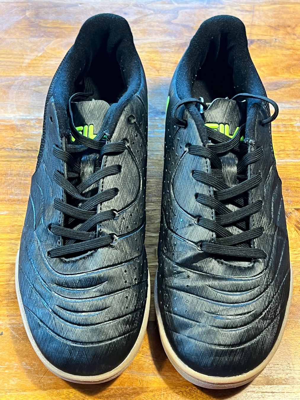 Fila Scarpe per ragazzi: Fila Hallenschuhe – Usato da Küttigen venduto da Klingengleiter