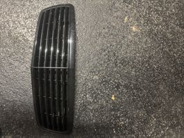 Mercedes Benz E 55 Kühlergrill