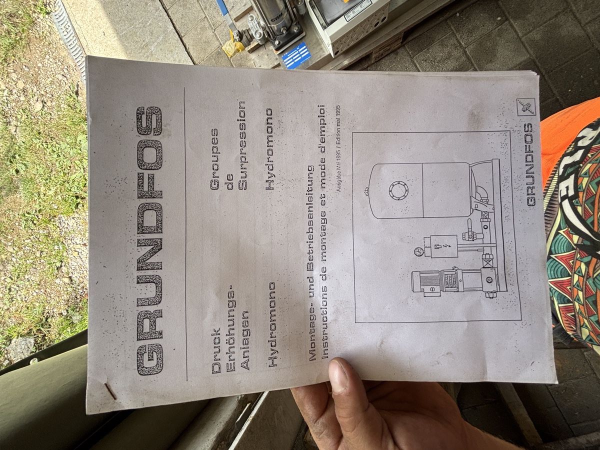 Grundfos Pompes et pièces: Druckerhöhungsanlage - Grundfos – D'occasion à Niederbüren par and_7gwl 6