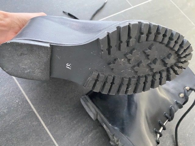 Scarpe da donna: Ankle  leather boots – Usato da Dallenwil venduto da ZD2019 3