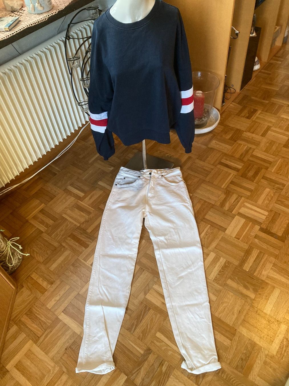 Lots de vêtements: Kleiderpaket – D'occasion à Balsthal par dasesaro