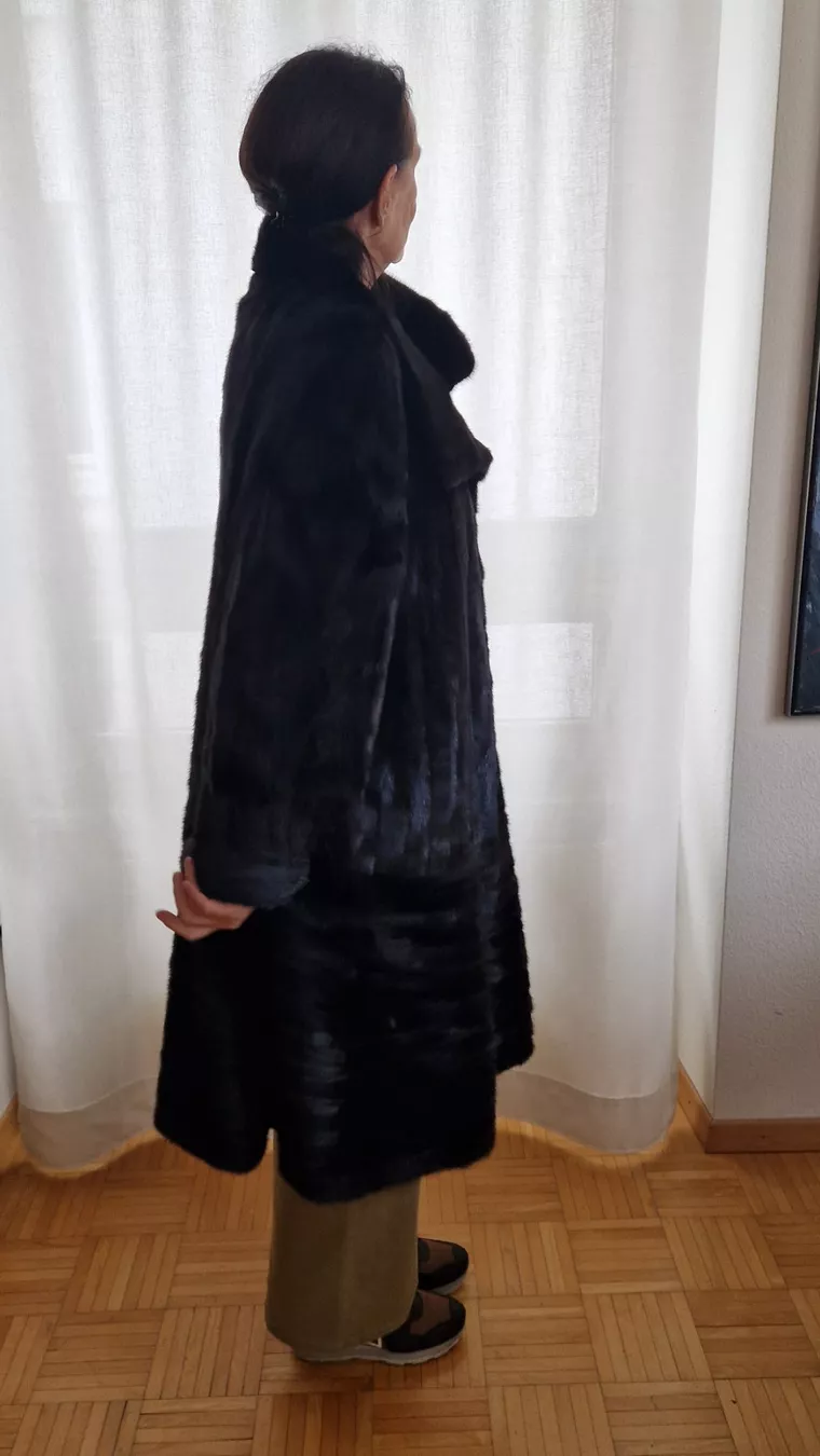 Nerz Cappotti: Nerzmantel – Usato da Luzern venduto da kzu_8qsg 3
