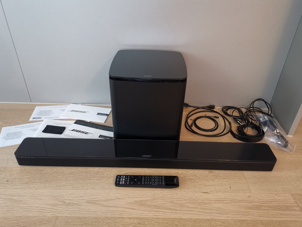 Bose Soundtouch 300 Soundbar mit Acoustimass 300 Subwoofer Kaufen auf