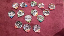 14 alte Kaffeerahmdeckeli Motoräder