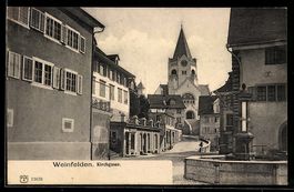AK Weinfelden, Kirchgasse mit Brunnen
