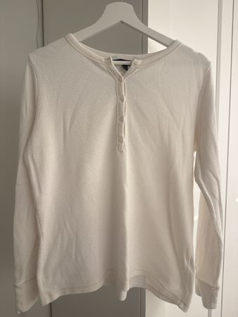 Banana Republic Longsleeve, Grösse M, goldene Nähte, warm