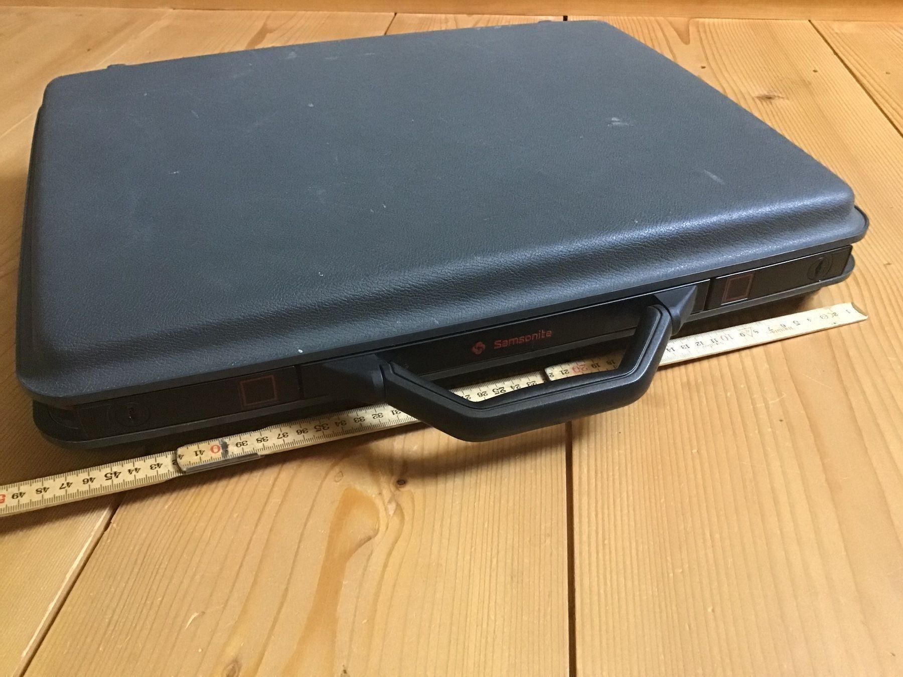 Samsonite Valigie & Borse: samsonite aktenkoffer – Difettoso da liestal venduto da makai05