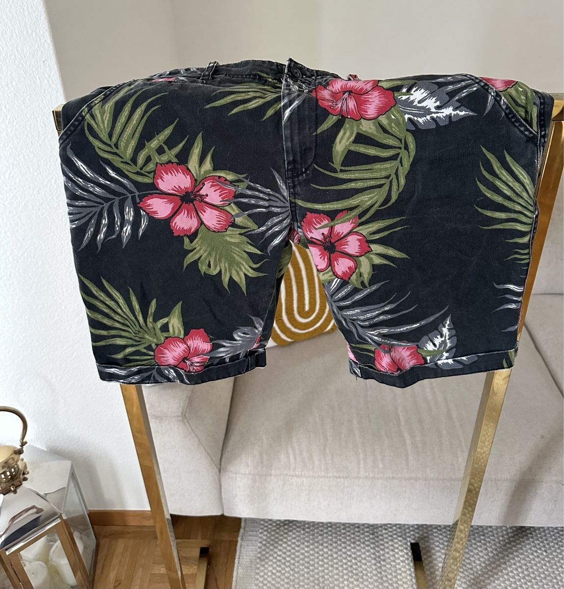 Pantaloni: Shorts – Usato da Zürich venduto da tom_8phz 2