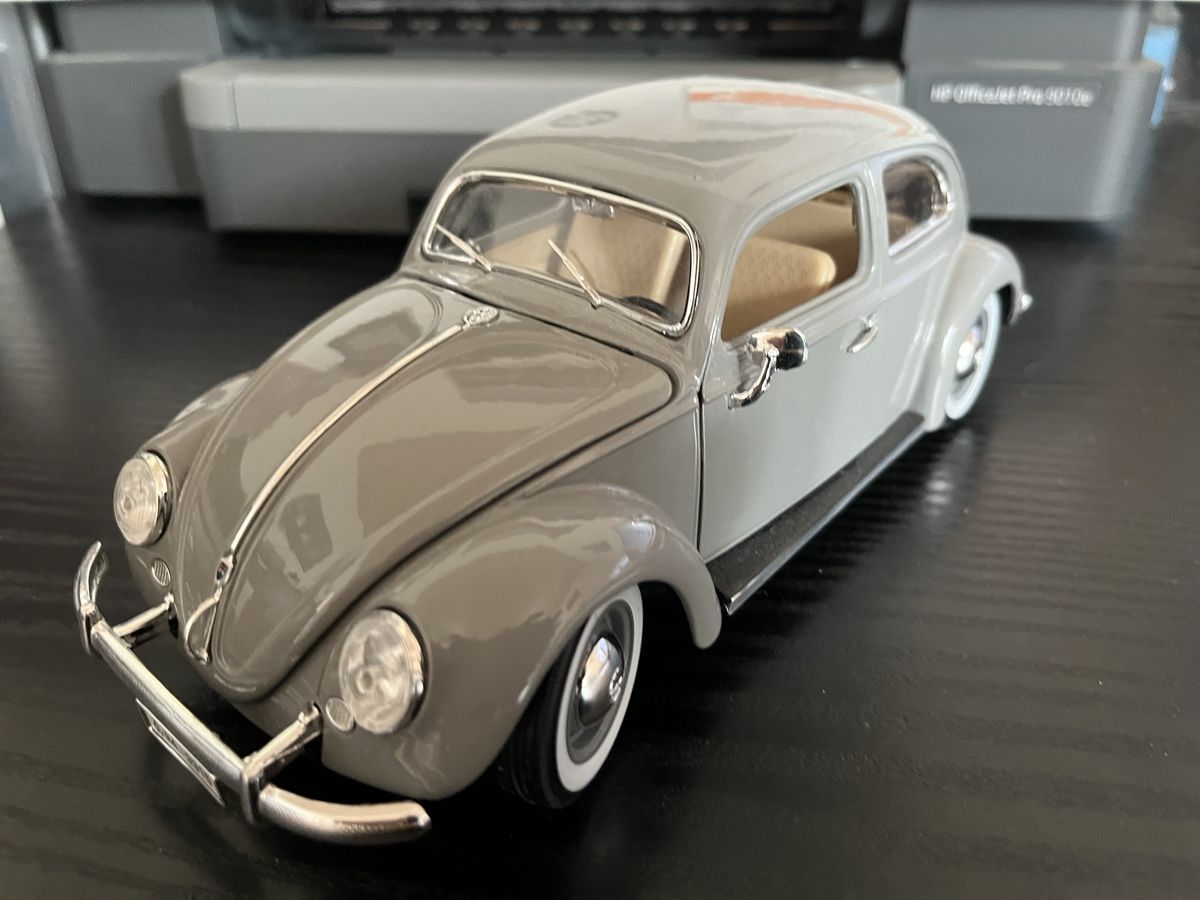 Volkswagen Voitures modèles: VW Käfer.  1:18 – Neuf (Voir description) à Rümlang par Papamoll4