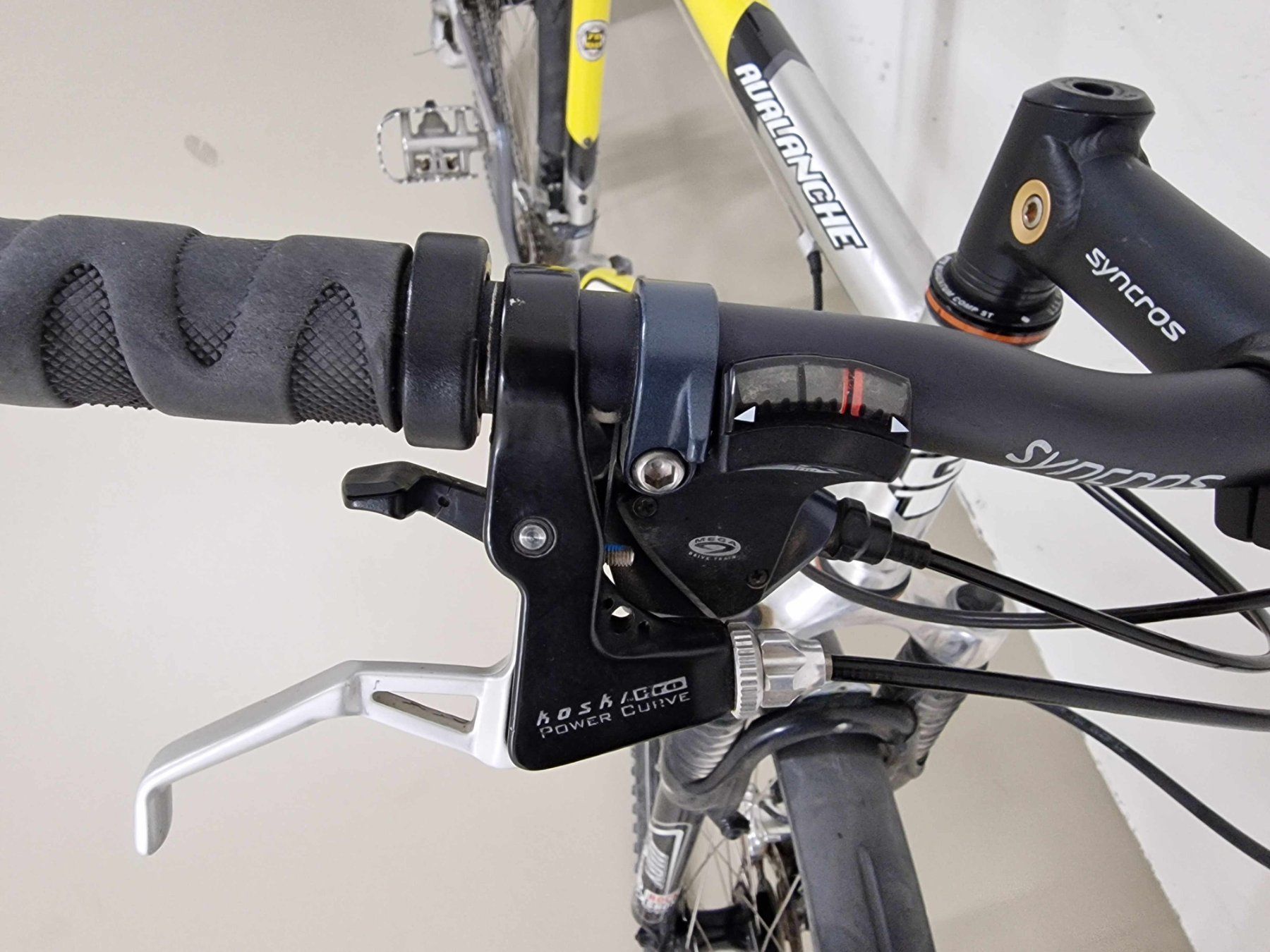 GT Velos: GT Avalanche MTB – Defekt aus Kloten von 4maim 1