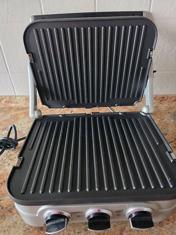 Grils: Grill électrique – D'occasion à Ecublens VD par Mmichoud 1