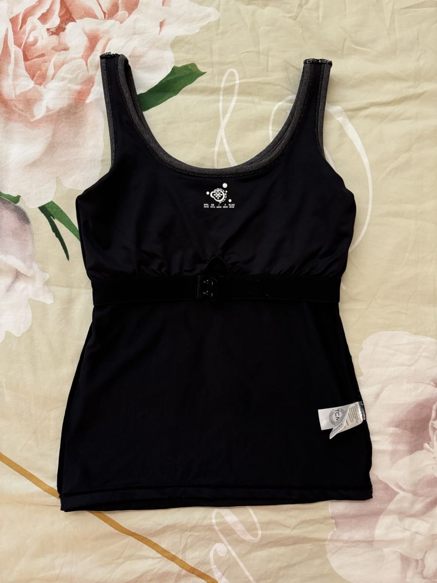 Tchibo Tops: Sport Top schwarz – Neu (gemäss Beschreibung) aus Zürich von ThaliaL 2