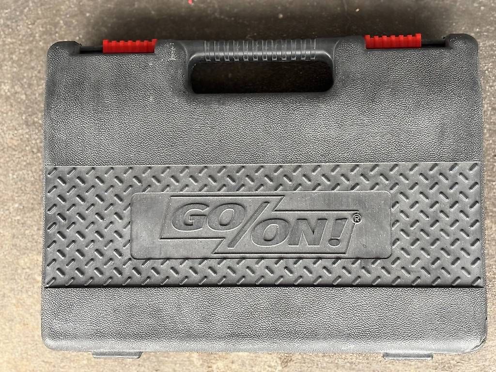 Tous les outils: Werkzeug – D'occasion à Siggenthal Station par Vienna44 1