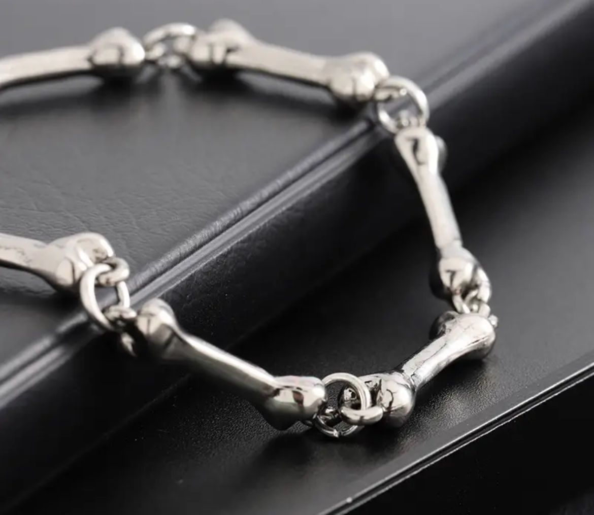 Bracciali & Braccialetti: Coole Halloween Knochen-Armband – Nuovo (secondo la descrizione) da Gams venduto da Mariawicca 1