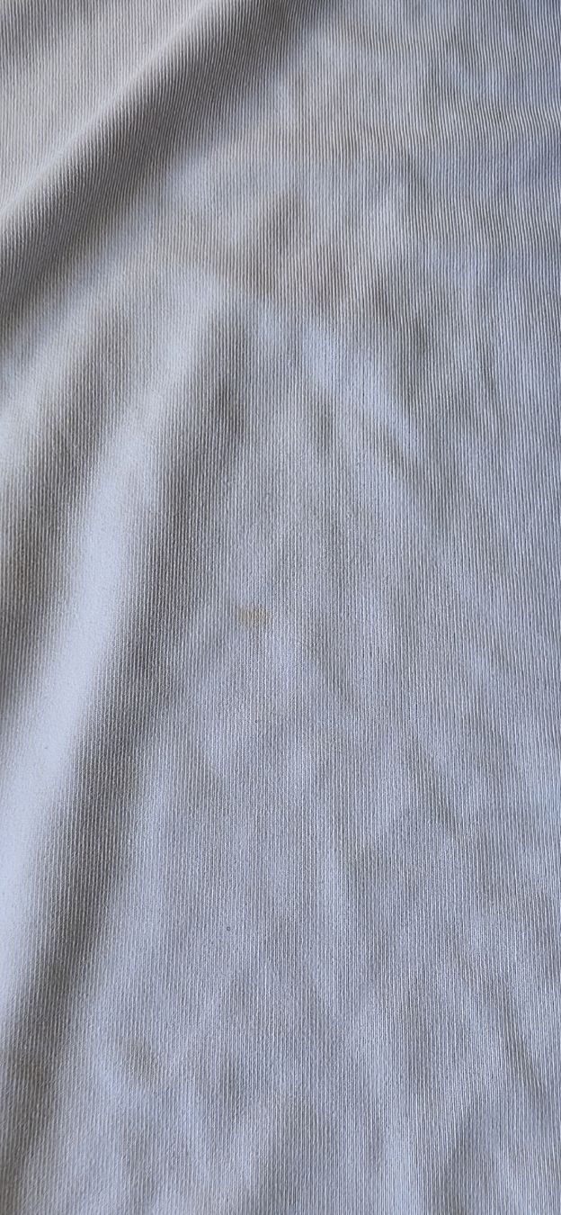 T-shirt: Tshirt de bain anti UV 42 – Usato da Yverdon-les-Bains venduto da van_dq65 8