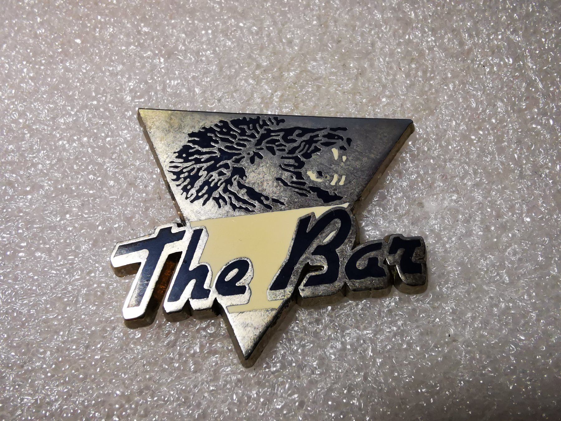 Placchette & Badge: Ansteckpin 63: The Bar – Usato da Oppligen venduto da Pin-Fall-Shop