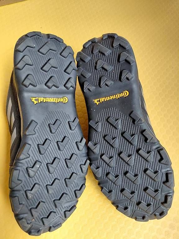 Adidas Scarpe per ragazzi: Adidas Terrex Gore-Tex Wander-/Trekkingschuhe – Usato da Illgau venduto da Mythenblick86 4