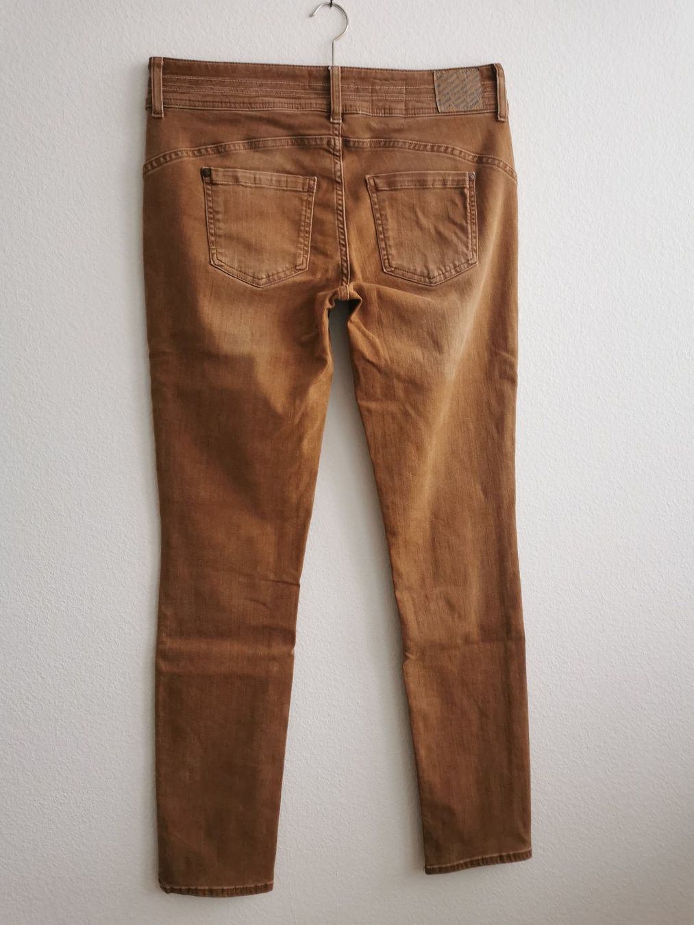 Pantaloni: Damenhose Street One – Usato da Ebikon venduto da Oahu19 1