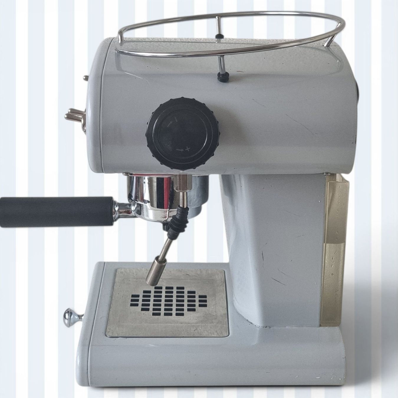 FrancisFrancis! Macchine per caffè & Macchine per espresso: E.S.E Pads Kaffeemaschine von Illy "Trio X1" Hellgrau – Usato da Zürich venduto da Pinogaudio 2