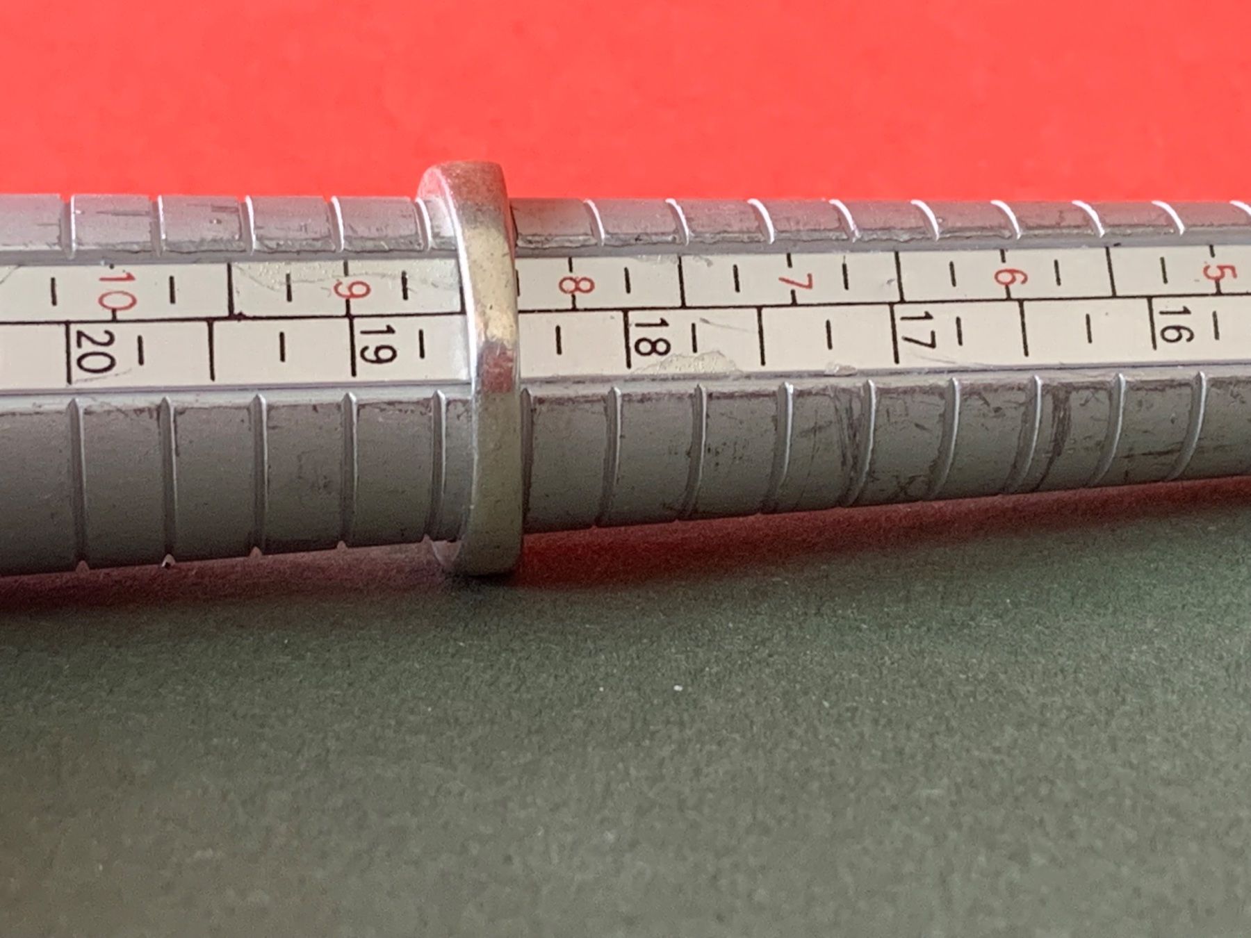 Anelli: Silberring 4 lines classico (59) – Usato da Laufen venduto da Bellebellezza 5