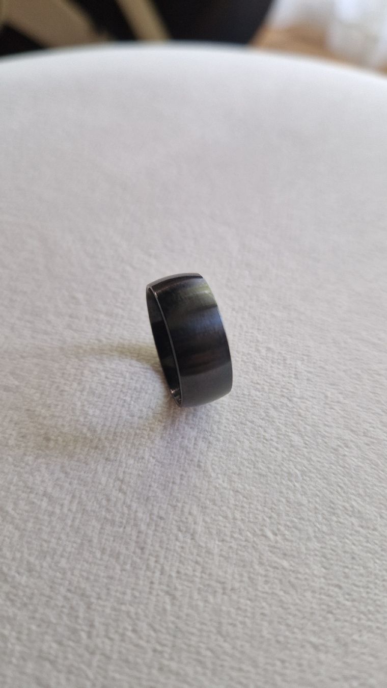 Ringe: NEU: Stylischer Schwarzer Fingerring, Grösse 7 – Neu und originalverpackt aus Safenwil von Lenzburg-Gretzenbach 2