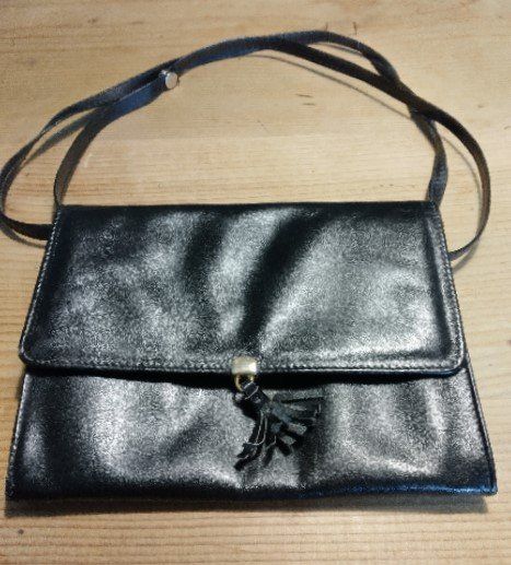 Borse da donna: Schöne Qualitätshandtasche – Usato da Brissago venduto da Adibo6