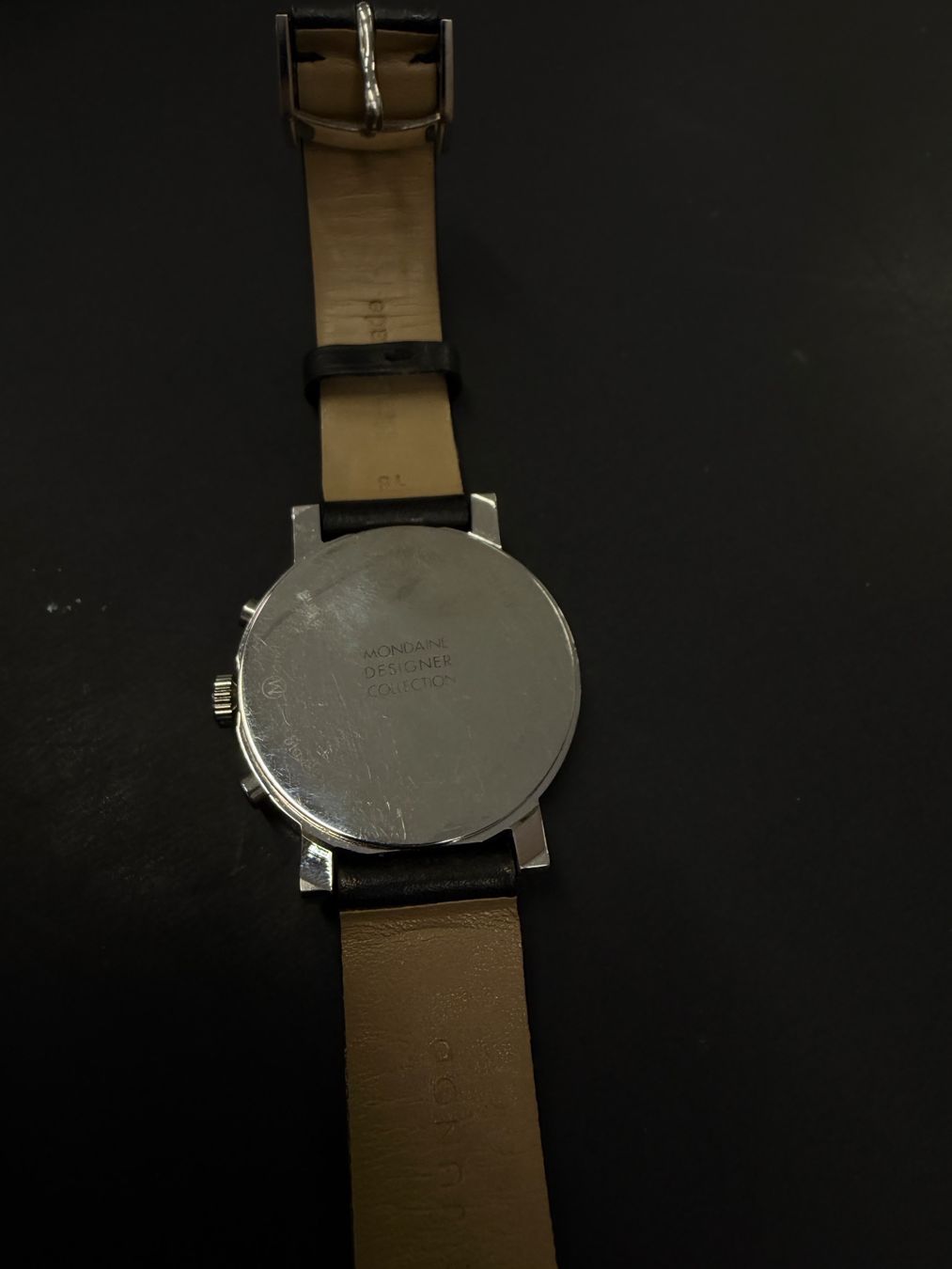 Mondaine Uhren: Mondaine Designer Uhr – Gebraucht aus Gümligen von Brocki-Reimal-Stift 2