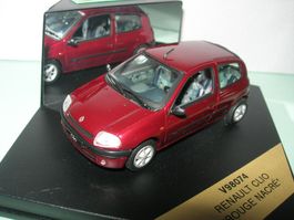 Renault Clio * Vitesse 1:43