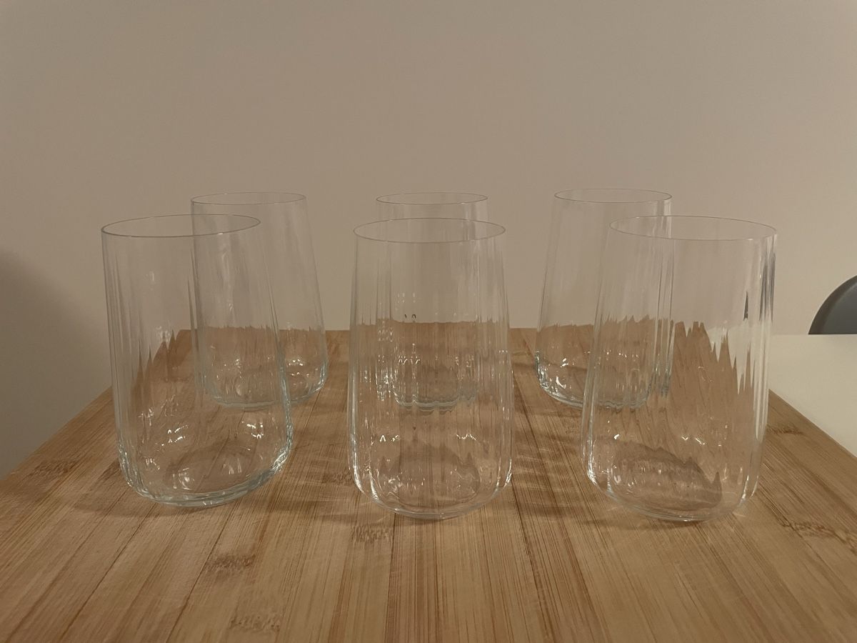 Bicchieri: 6 Wassergläser Glas klar geriffelt – Usato da Thalwil venduto da Andieg
