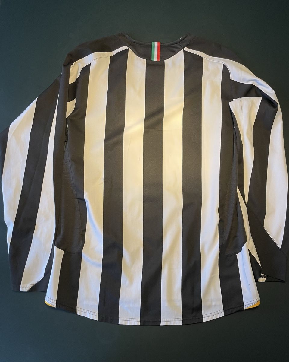 Nike Canottiere & Pantaloni: SELTENES JUVENTUS LANGARM SHIRT – Nuovo (secondo la descrizione) da Zürich venduto da ebclassique 1