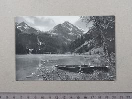 Lauenen, Lauenensee, Boote, Niesenhorn