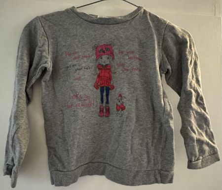 Cute girl's grey sweatshirt with winter print, size 128
