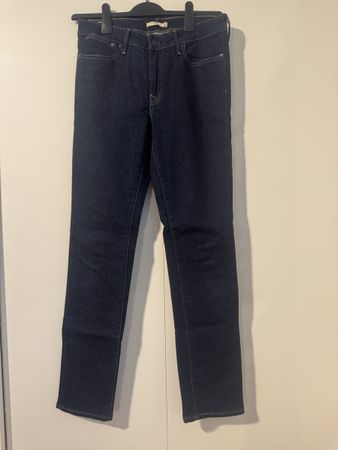Levi's Damenjeans, Top Zustand, Grösse M/L