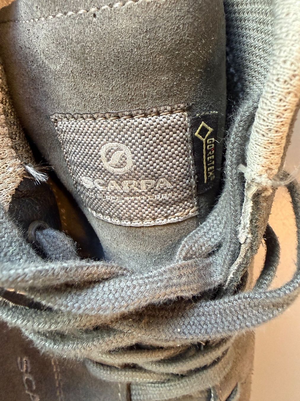 Scarpa Herrenschuhe: Scarpa Mojito Schuhe, Grösse 45 1/2 – Gebraucht aus Bonstetten von Goodbuy1 5