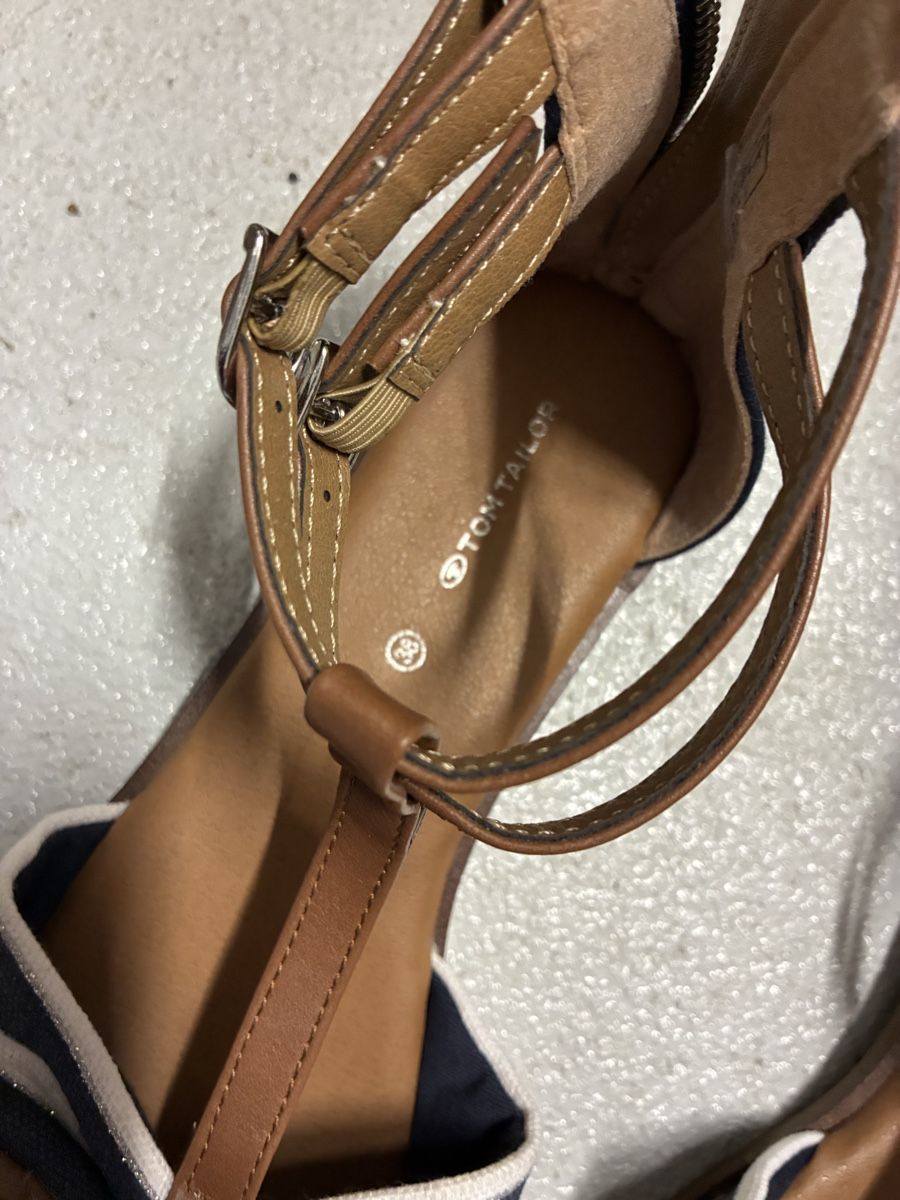 Tom Tailor Damenschuhe: Tom Tailor Sandaletten Grösse 38 – Gebraucht aus Muhen von Sally203 1