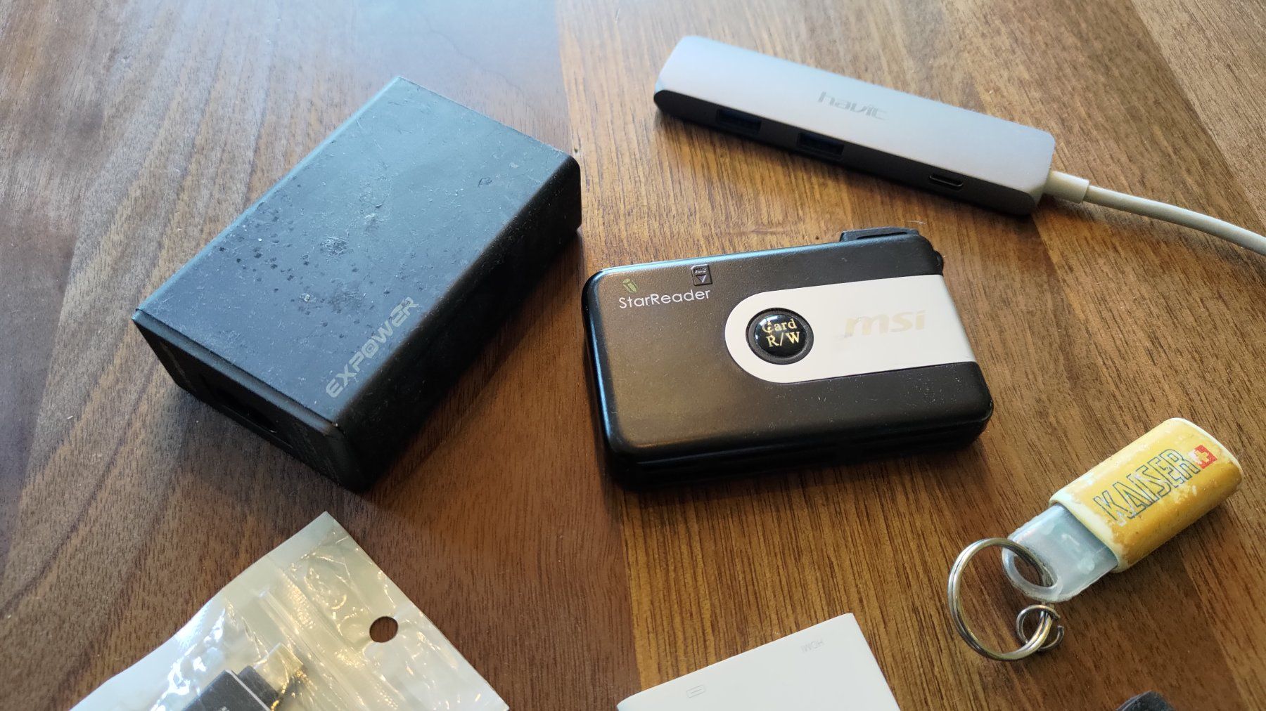 Chiavette USB: Diverse USB Sticks, Adapter, Cardreader ab 1.- – Usato da Dörflingen venduto da anubis-grahl 2