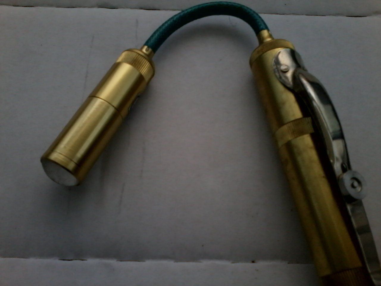 Lampade: ORIGINAL "FLEX-LITE BENDABLE FLASHLIGHT" – Usato da Niederscherli venduto da Lucia16