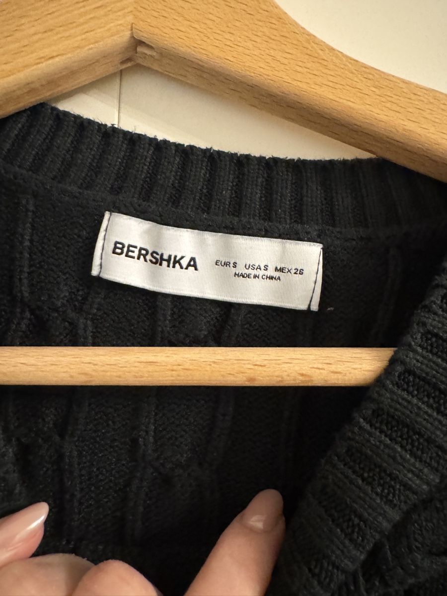 Bershka Maglioni & Felpe: Pullover von Bershka Grösse S – Usato da Frauenfeld venduto da _smile_w 1